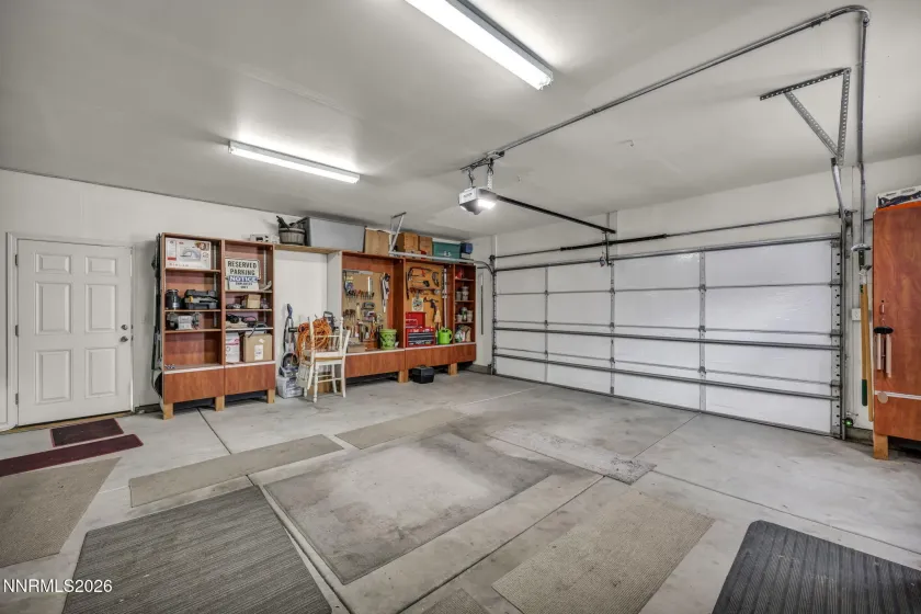 806 Karry, Fallon, Nevada 89406, 3 Bedrooms Bedrooms, ,2 BathroomsBathrooms,Residential,Residential,Karry,260002059