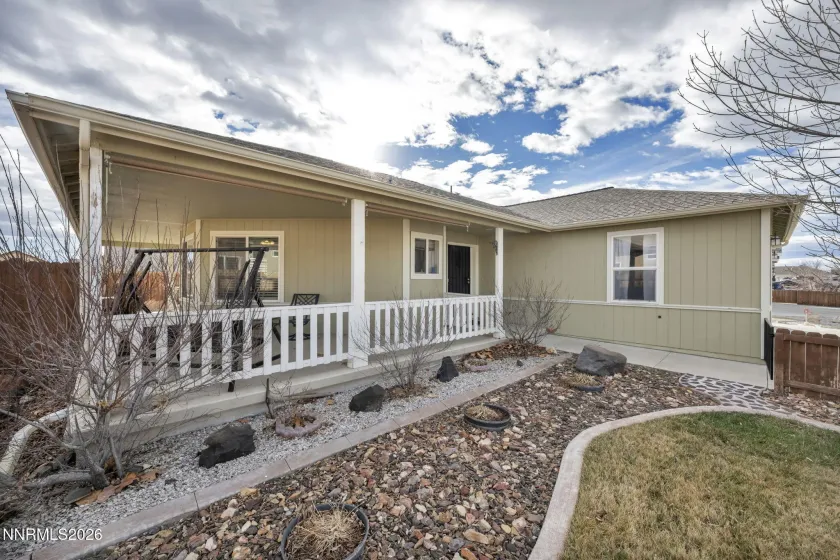 806 Karry, Fallon, Nevada 89406, 3 Bedrooms Bedrooms, ,2 BathroomsBathrooms,Residential,Residential,Karry,260002059
