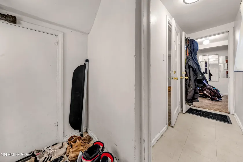 1111 Strand, Reno, Nevada 89503, ,1 BathroomBathrooms,Residential Income,Residential,Strand,260002060