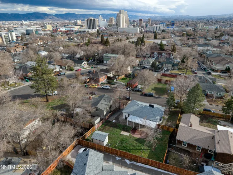 1111 Strand, Reno, Nevada 89503, ,1 BathroomBathrooms,Residential Income,Residential,Strand,260002060