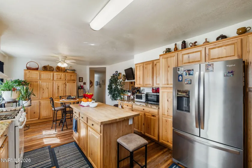 430 Pearl, Yerington, Nevada 89447, 4 Bedrooms Bedrooms, ,3 BathroomsBathrooms,Residential,Residential,Pearl,260002061