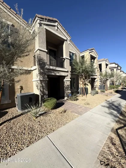 664 Vetiver, Henderson, Nevada 89015, 3 Bedrooms Bedrooms, ,2 BathroomsBathrooms,Residential,Residential,Vetiver,260002063