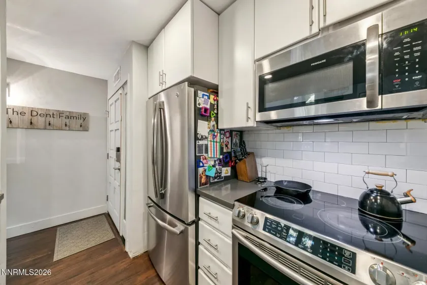 120 Country Club, Incline Village, Nevada 89450, 2 Bedrooms Bedrooms, ,3 BathroomsBathrooms,Residential,Residential,Country Club,260002065