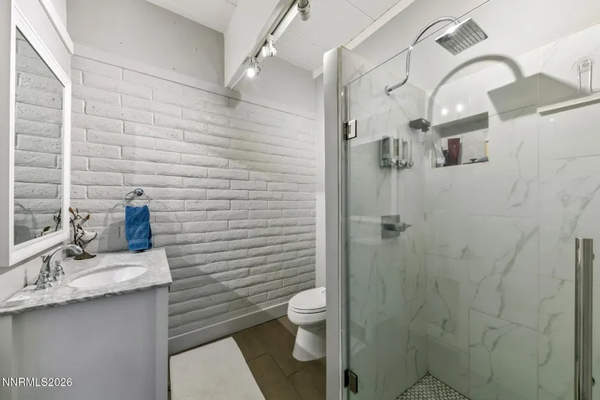 120 Country Club, Incline Village, Nevada 89450, 2 Bedrooms Bedrooms, ,3 BathroomsBathrooms,Residential,Residential,Country Club,260002065