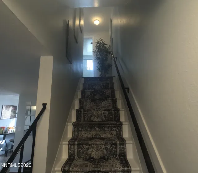 1200 Curry, Carson City, Nevada 89703, 2 Bedrooms Bedrooms, ,1 BathroomBathrooms,Residential,Residential,Curry,260002066