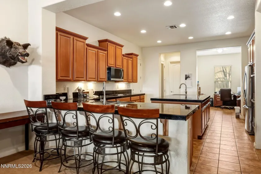 7055 Voyage, Sparks, Nevada 89436, 3 Bedrooms Bedrooms, ,3 BathroomsBathrooms,Residential,Residential,Voyage,260002069