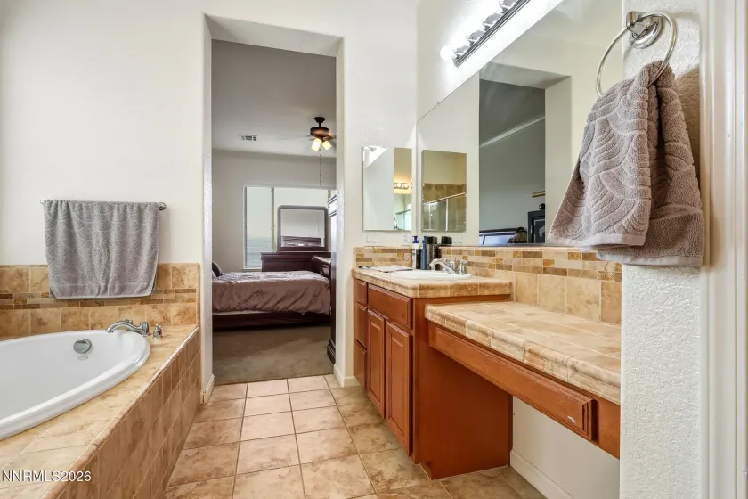 7055 Voyage, Sparks, Nevada 89436, 3 Bedrooms Bedrooms, ,3 BathroomsBathrooms,Residential,Residential,Voyage,260002069