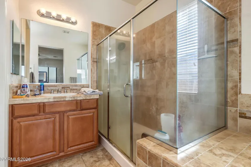 7055 Voyage, Sparks, Nevada 89436, 3 Bedrooms Bedrooms, ,3 BathroomsBathrooms,Residential,Residential,Voyage,260002069