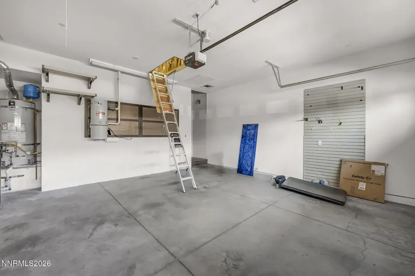 9900 Wilbur May, Reno, Nevada 89521, 3 Bedrooms Bedrooms, ,3 BathroomsBathrooms,Residential,Residential,Wilbur May,260002071