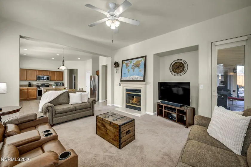 7354 Phoenix, Sparks, Nevada 89436, 4 Bedrooms Bedrooms, ,3 BathroomsBathrooms,Residential,Residential,Phoenix,260002075