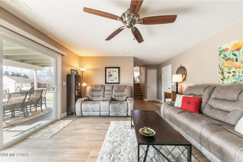 15175 Western Springs, Reno, Nevada 89521, 3 Bedrooms Bedrooms, ,3 BathroomsBathrooms,Residential,Residential,Western Springs,260002077