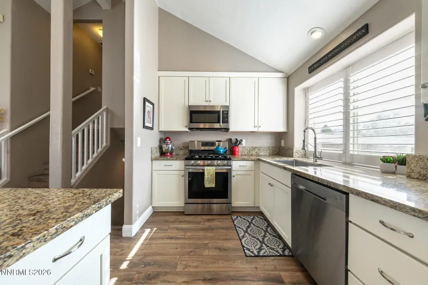 15175 Western Springs, Reno, Nevada 89521, 3 Bedrooms Bedrooms, ,3 BathroomsBathrooms,Residential,Residential,Western Springs,260002077