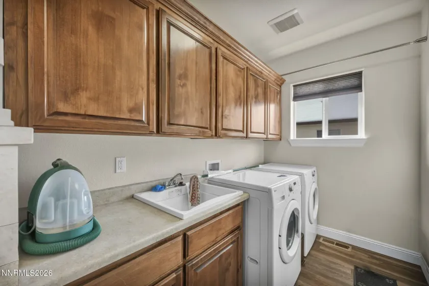 1766 Fair, Carson City, Nevada 89701, 3 Bedrooms Bedrooms, ,2 BathroomsBathrooms,Residential,Residential,Fair,260002078