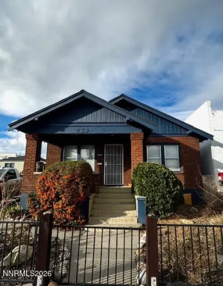 627 2nd, Reno, Nevada 89502, 2 Bedrooms Bedrooms, ,1 BathroomBathrooms,Residential,Residential,2nd,260002080