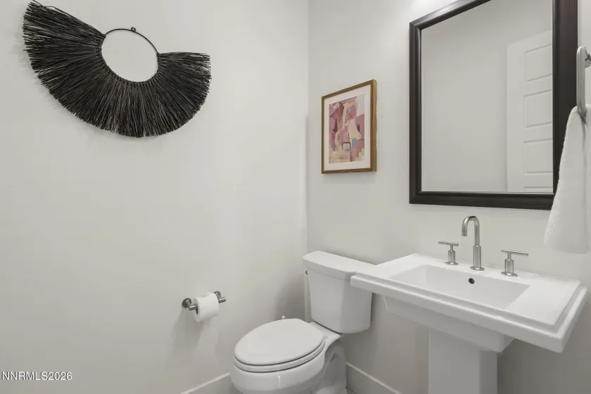 8949 Suncreek, Reno, Nevada 89523, 3 Bedrooms Bedrooms, ,4 BathroomsBathrooms,Residential,Residential,Suncreek,260002083