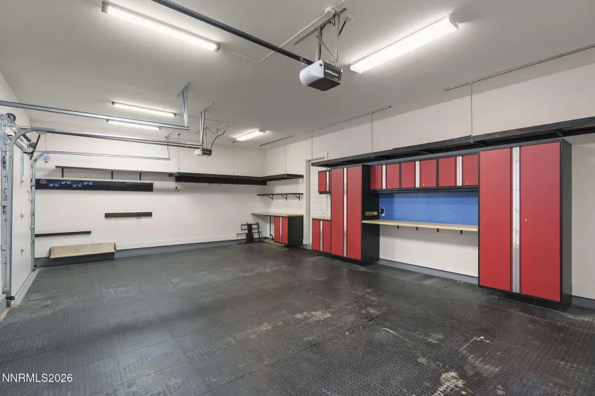 8949 Suncreek, Reno, Nevada 89523, 3 Bedrooms Bedrooms, ,4 BathroomsBathrooms,Residential,Residential,Suncreek,260002083