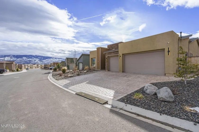 8949 Suncreek, Reno, Nevada 89523, 3 Bedrooms Bedrooms, ,4 BathroomsBathrooms,Residential,Residential,Suncreek,260002083