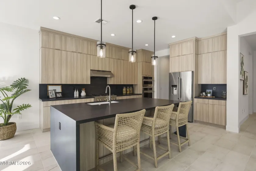 8949 Suncreek, Reno, Nevada 89523, 3 Bedrooms Bedrooms, ,4 BathroomsBathrooms,Residential,Residential,Suncreek,260002083