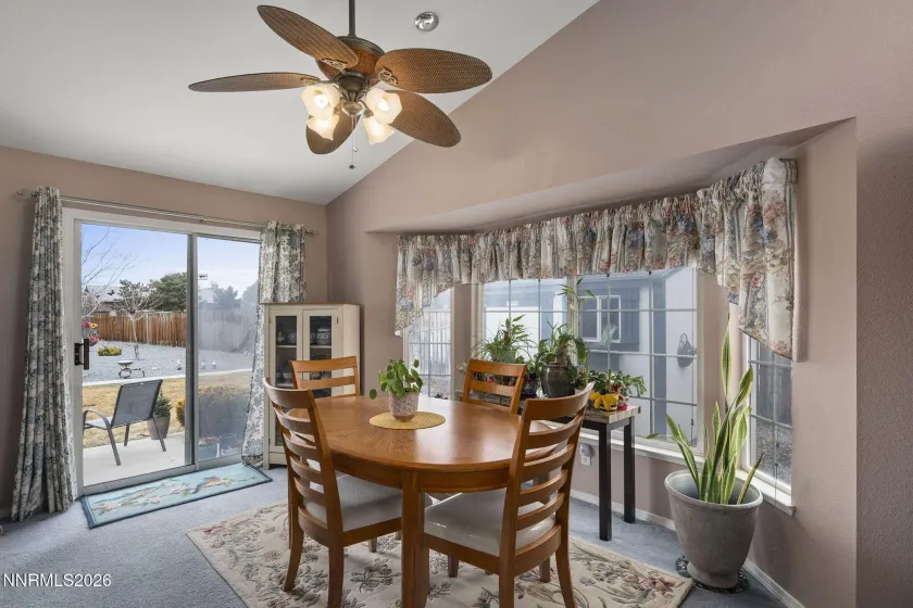 250 Carlene, Sparks, Nevada 89436, 3 Bedrooms Bedrooms, ,2 BathroomsBathrooms,Residential,Residential,Carlene,260002088