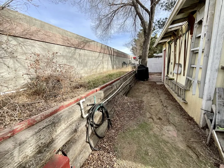 205 Goldhill Dr, Carson City, Nevada 89706, 2 Bedrooms Bedrooms, 10 Rooms Rooms,2 BathroomsBathrooms,Manufactured,Residential,Goldhill,260002089