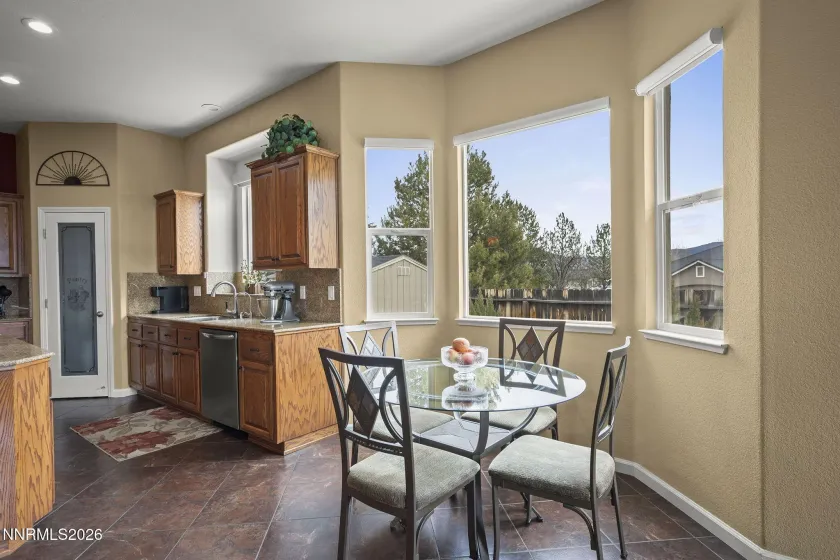 1302 Skyfire, Sparks, Nevada 89441, 4 Bedrooms Bedrooms, ,4 BathroomsBathrooms,Residential,Residential,Skyfire,260002091