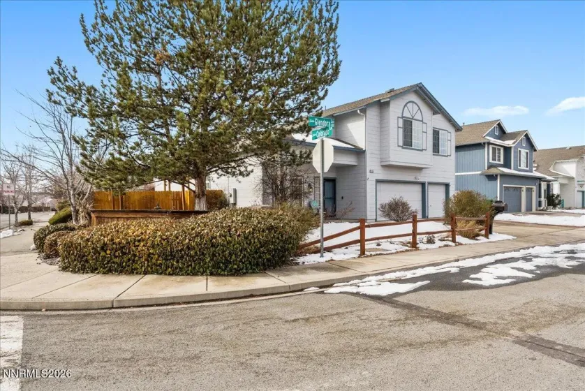 1295 Glendora, Sparks, Nevada 89436, 3 Bedrooms Bedrooms, ,3 BathroomsBathrooms,Residential,Residential,Glendora,260002096