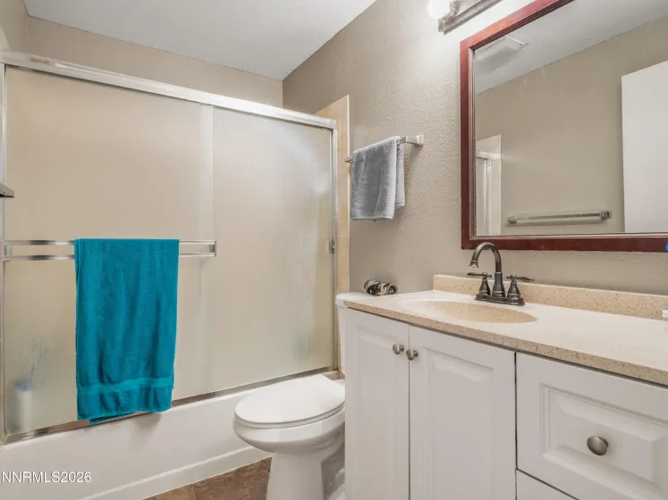 743 Lyell, Gardnerville, Nevada 89460, 3 Bedrooms Bedrooms, ,2 BathroomsBathrooms,Residential,Residential,Lyell,260002098