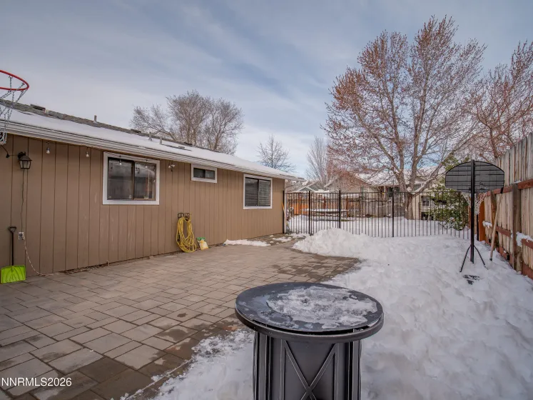 743 Lyell, Gardnerville, Nevada 89460, 3 Bedrooms Bedrooms, ,2 BathroomsBathrooms,Residential,Residential,Lyell,260002098