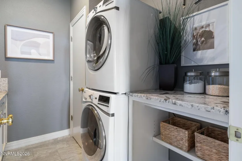 41 Sawbuck, Reno, Nevada 89519, 5 Bedrooms Bedrooms, ,4 BathroomsBathrooms,Residential,Residential,Sawbuck,260002101