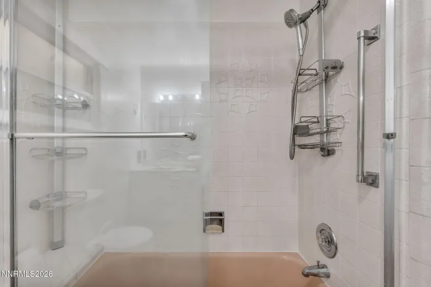 911 F, Sparks, Nevada 89431, 4 Bedrooms Bedrooms, ,2 BathroomsBathrooms,Residential,Residential,F,260002102