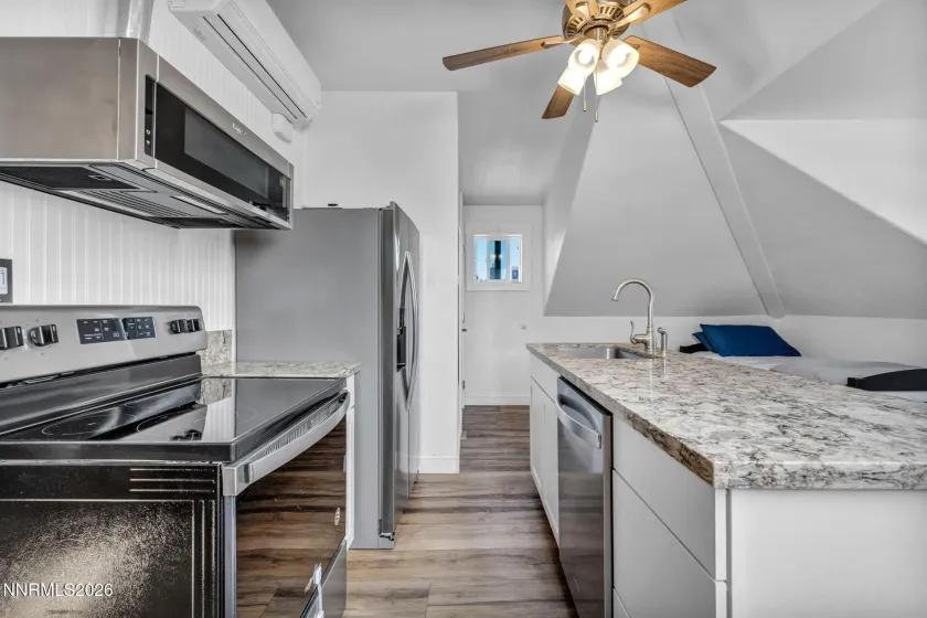 911 F, Sparks, Nevada 89431, 4 Bedrooms Bedrooms, ,2 BathroomsBathrooms,Residential,Residential,F,260002102