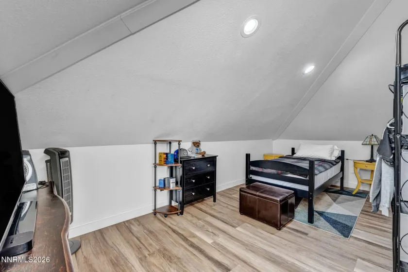 911 F, Sparks, Nevada 89431, 4 Bedrooms Bedrooms, ,2 BathroomsBathrooms,Residential,Residential,F,260002102