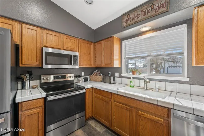 110 Josefina, Spanish Springs, Nevada 89441, 3 Bedrooms Bedrooms, ,2 BathroomsBathrooms,Residential,Residential,Josefina,260002107