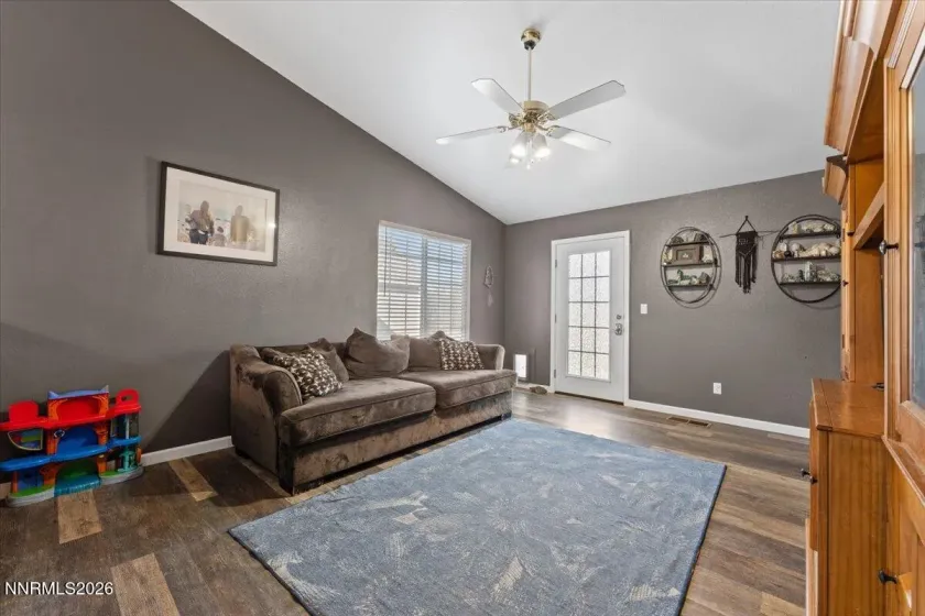 110 Josefina, Spanish Springs, Nevada 89441, 3 Bedrooms Bedrooms, ,2 BathroomsBathrooms,Residential,Residential,Josefina,260002107