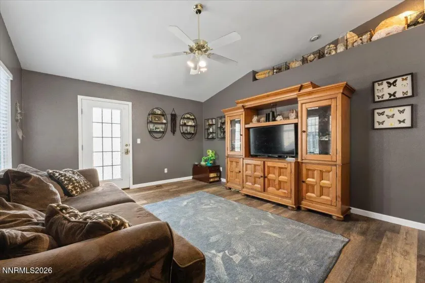 110 Josefina, Spanish Springs, Nevada 89441, 3 Bedrooms Bedrooms, ,2 BathroomsBathrooms,Residential,Residential,Josefina,260002107