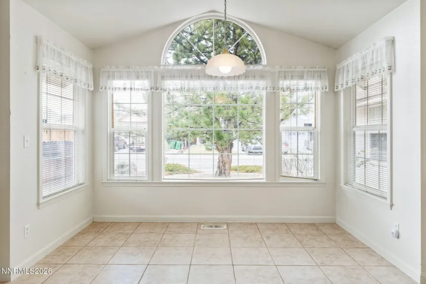 541 Horizon, Carson City, Nevada 89701, 3 Bedrooms Bedrooms, ,2 BathroomsBathrooms,Residential,Residential,Horizon,260002109