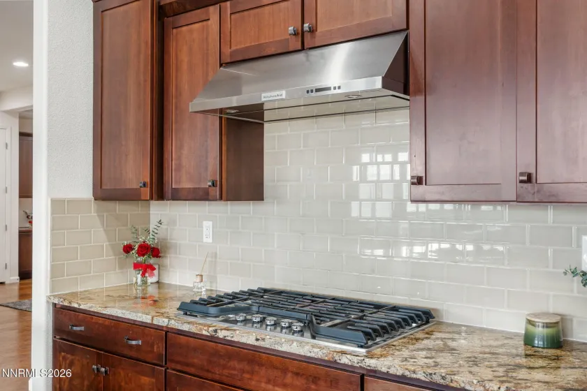 9811 Dyevera, Reno, Nevada 89521, 4 Bedrooms Bedrooms, ,3 BathroomsBathrooms,Residential,Residential,Dyevera,260002110