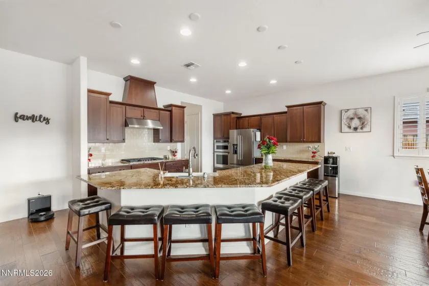 9811 Dyevera, Reno, Nevada 89521, 4 Bedrooms Bedrooms, ,3 BathroomsBathrooms,Residential,Residential,Dyevera,260002110