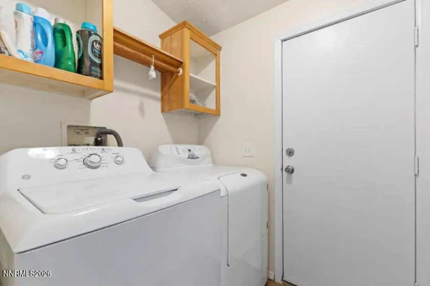 2575 Tonopah, Silver Springs, Nevada 89429, 4 Bedrooms Bedrooms, ,2 BathroomsBathrooms,Residential,Residential,Tonopah,260002112