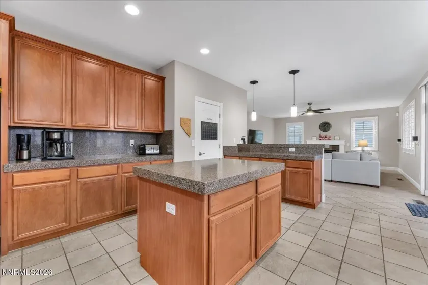 7015 Poco Bueno, Sparks, Nevada 89436, 4 Bedrooms Bedrooms, ,4 BathroomsBathrooms,Residential,Residential,Poco Bueno,260002114