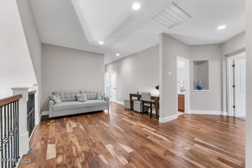 7015 Poco Bueno, Sparks, Nevada 89436, 4 Bedrooms Bedrooms, ,4 BathroomsBathrooms,Residential,Residential,Poco Bueno,260002114