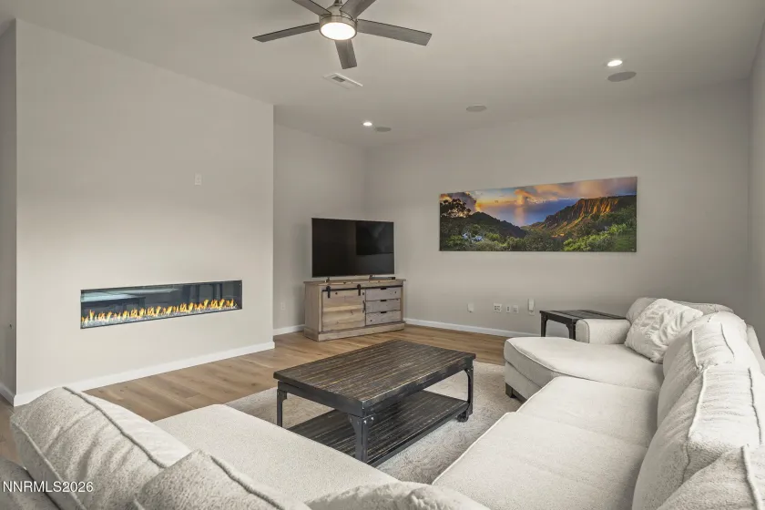 3016 Country Wind, Reno, Nevada 89521, 3 Bedrooms Bedrooms, ,3 BathroomsBathrooms,Residential,Residential,Country Wind,260002115