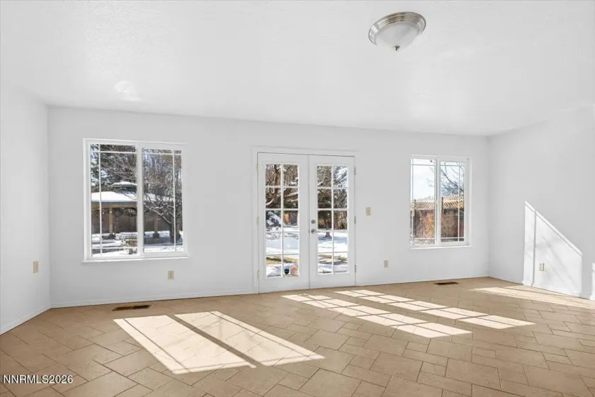 65 Sheena, Sparks, Nevada 89436, 6 Bedrooms Bedrooms, ,4 BathroomsBathrooms,Residential,Residential,Sheena,260002117