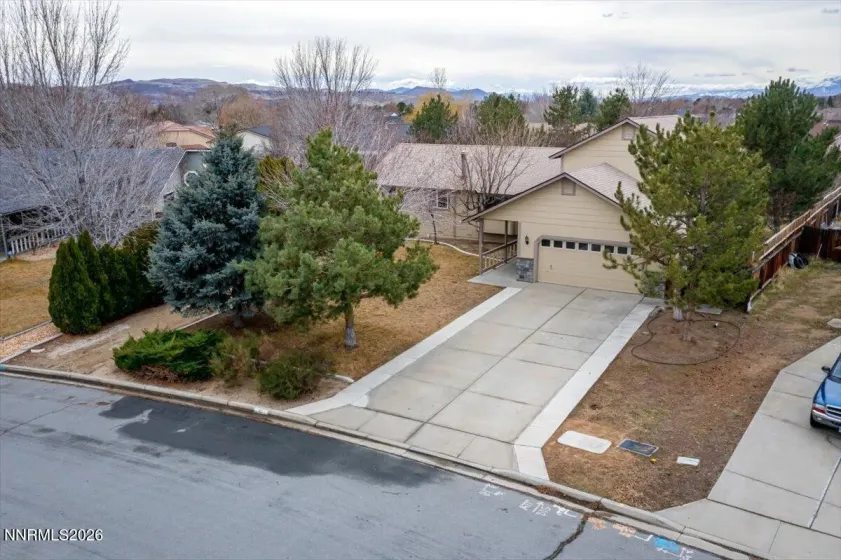 65 Sheena, Sparks, Nevada 89436, 6 Bedrooms Bedrooms, ,4 BathroomsBathrooms,Residential,Residential,Sheena,260002117