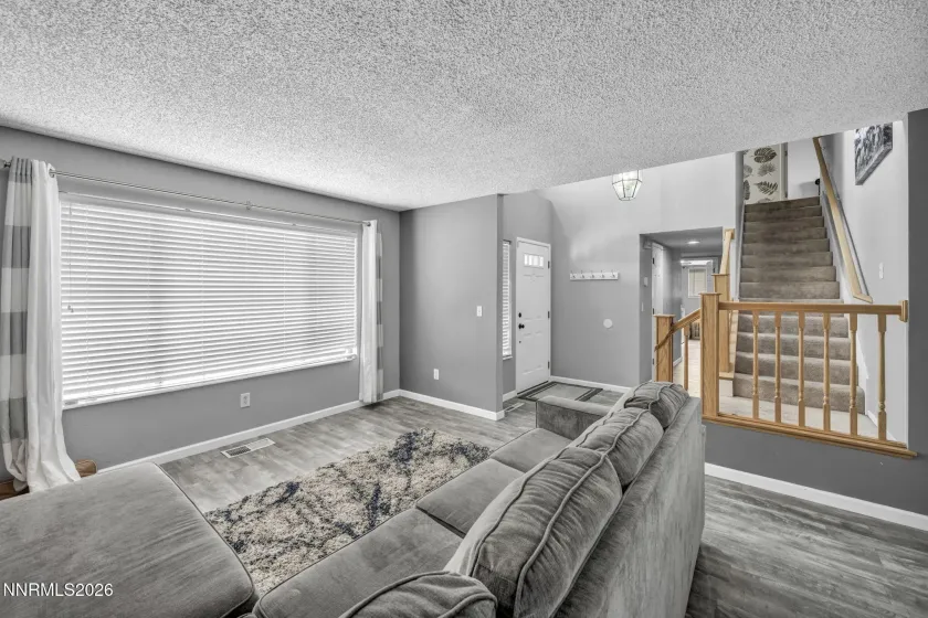 8655 Silver Shores, Reno, Nevada 89506, 4 Bedrooms Bedrooms, ,3 BathroomsBathrooms,Residential,Residential,Silver Shores,260001912