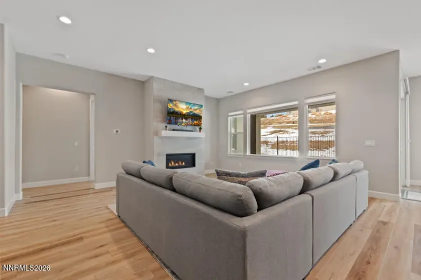 223 Commodore, Verdi, Nevada 89439, 4 Bedrooms Bedrooms, ,3 BathroomsBathrooms,Residential,Residential,Commodore,260002120