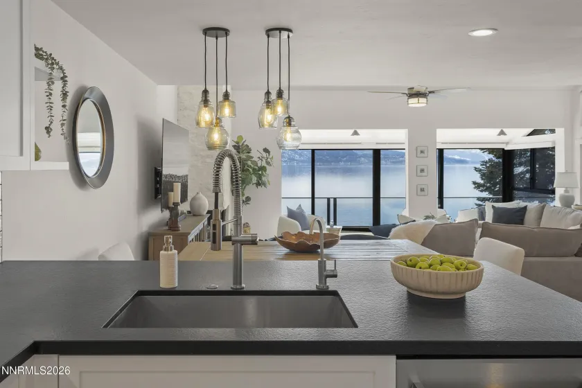 475 Lakeshore, Incline Village, Nevada 89451, 3 Bedrooms Bedrooms, ,3 BathroomsBathrooms,Residential,Residential,Lakeshore,260002122