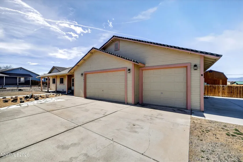 141 Country Ranch, Fernley, Nevada 89408, 3 Bedrooms Bedrooms, ,2 BathroomsBathrooms,Residential,Residential,Country Ranch,260002124