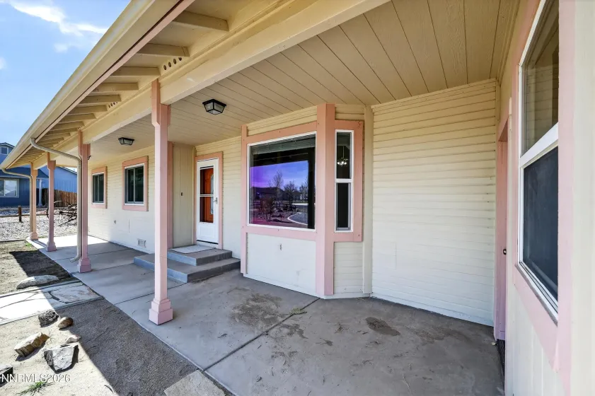 141 Country Ranch, Fernley, Nevada 89408, 3 Bedrooms Bedrooms, ,2 BathroomsBathrooms,Residential,Residential,Country Ranch,260002124