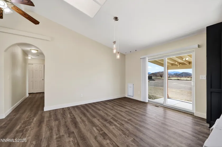 141 Country Ranch, Fernley, Nevada 89408, 3 Bedrooms Bedrooms, ,2 BathroomsBathrooms,Residential,Residential,Country Ranch,260002124